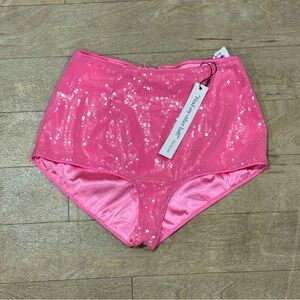 NWT AKIRA Label Sparkle and Shine Sequin Booty Short Pink Size Small
